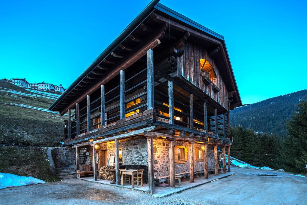 Agriturismo Botondoro San Nicolò di Comelico エクステリア 写真